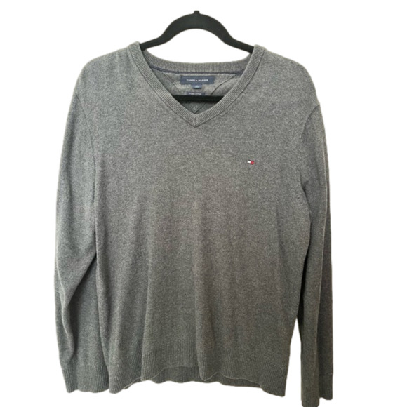 TOMMY Hilfiger v-neck cashmere sweater - Picture 1 of 3